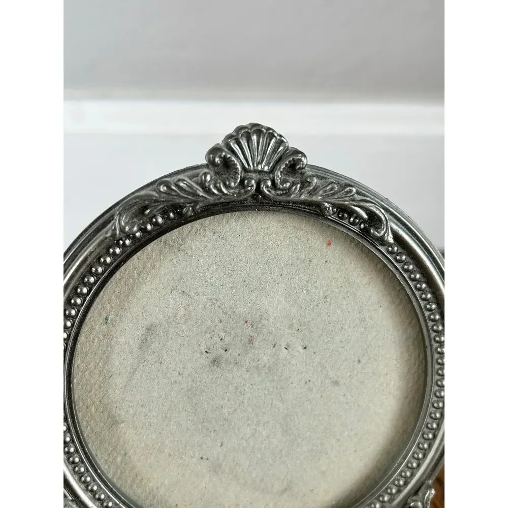 Vintage Metal Round Picture Frame Shell Crest
